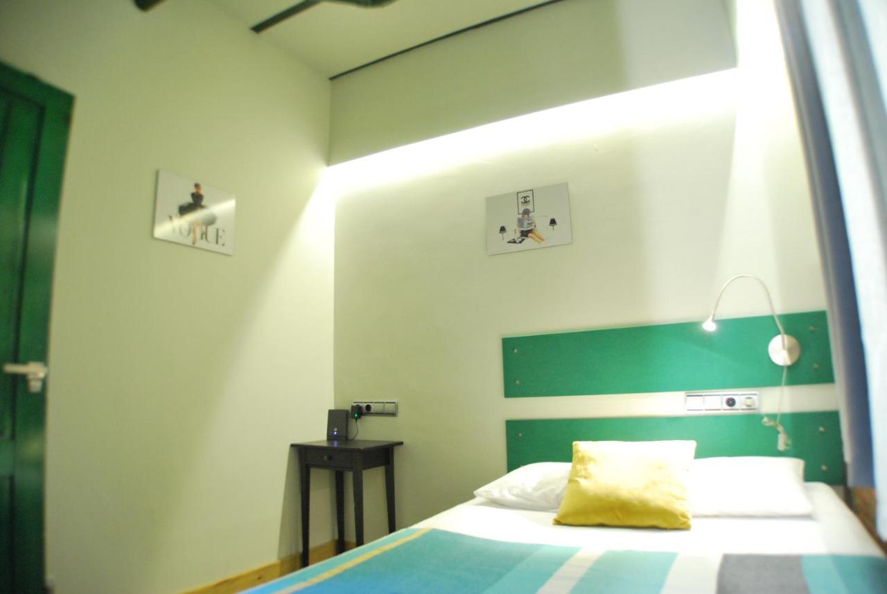 Welcome Apartments Retiro Park Charme Madrid Bagian luar foto